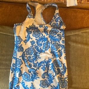Lululemon tank top